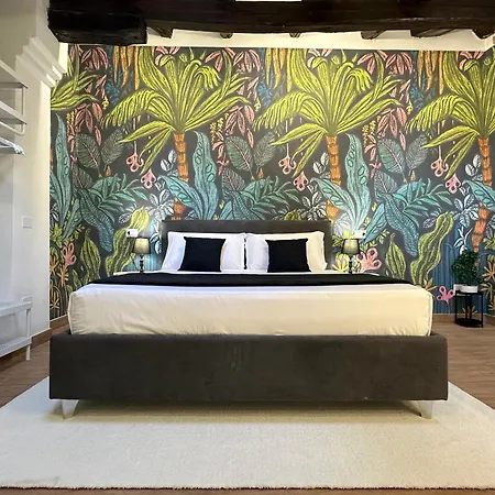 Mascarella Boutique * Bolonha