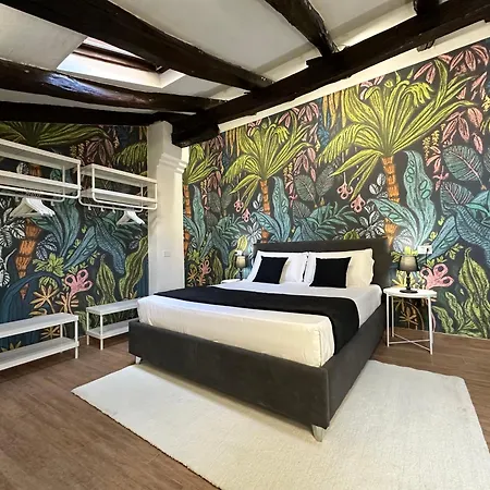 Mascarella Boutique Boloňa