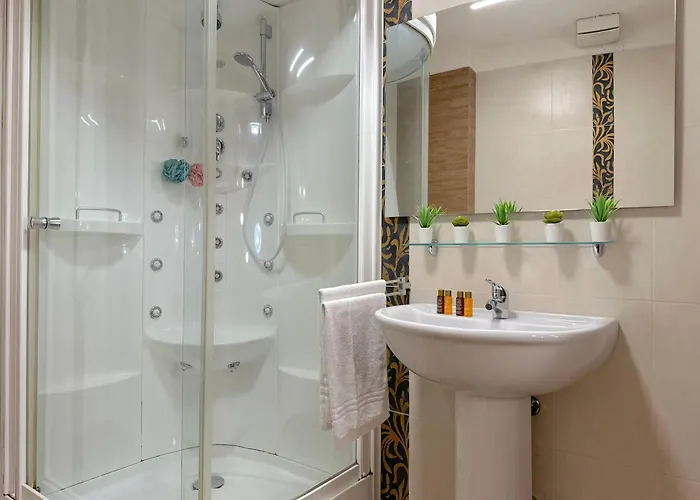 Mascarella Boutique *